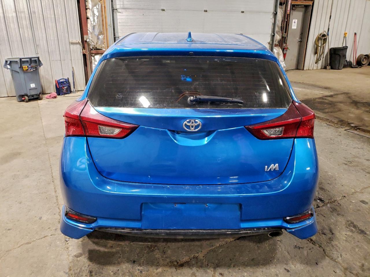 2017 Toyota Corolla Im - Image 6