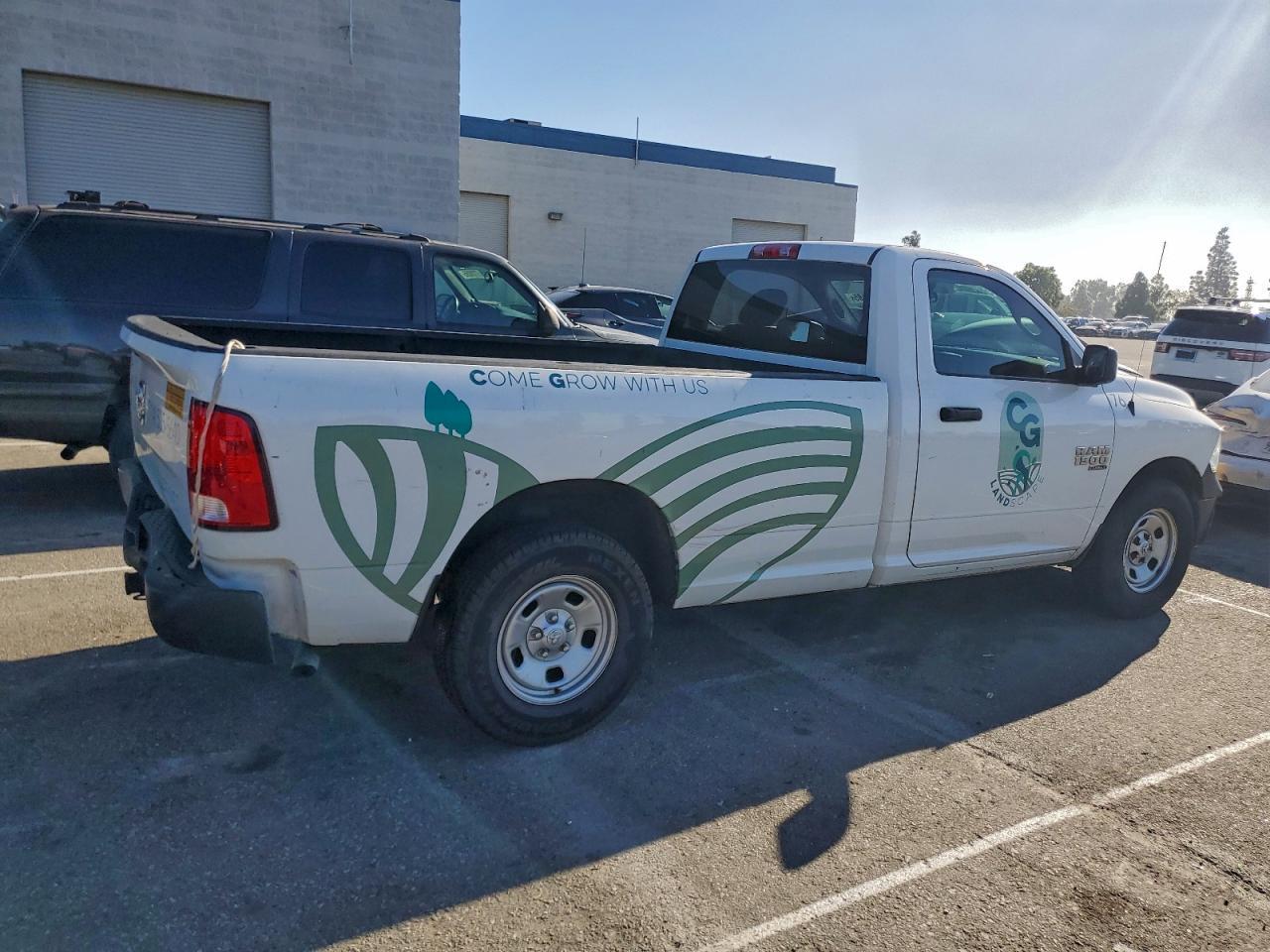 2019 Ram 1500 Classic Tradesman - Image 3
