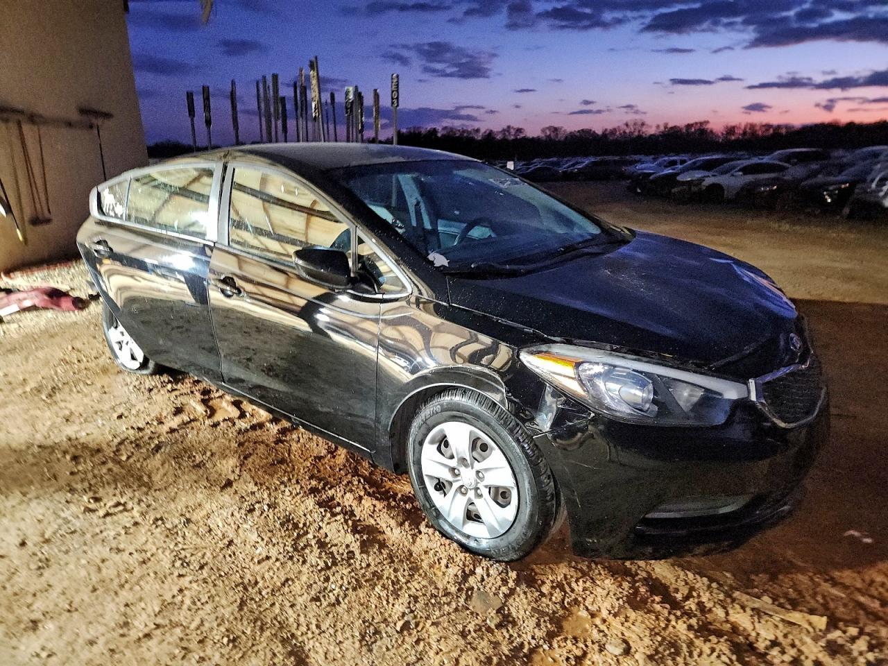 2016 Kia Forte Lx - Image 4