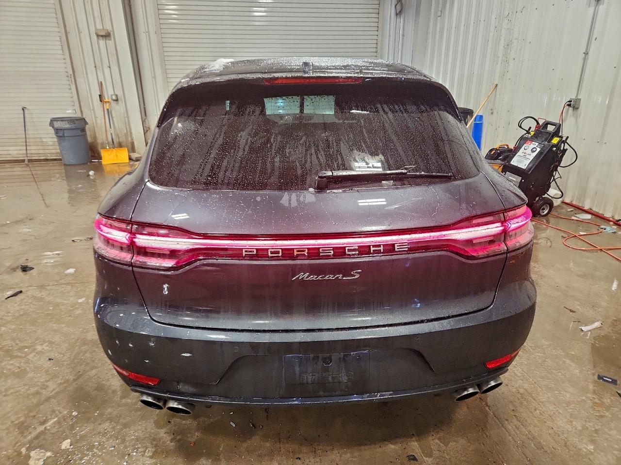 2021 Porsche Macan S - Image 6
