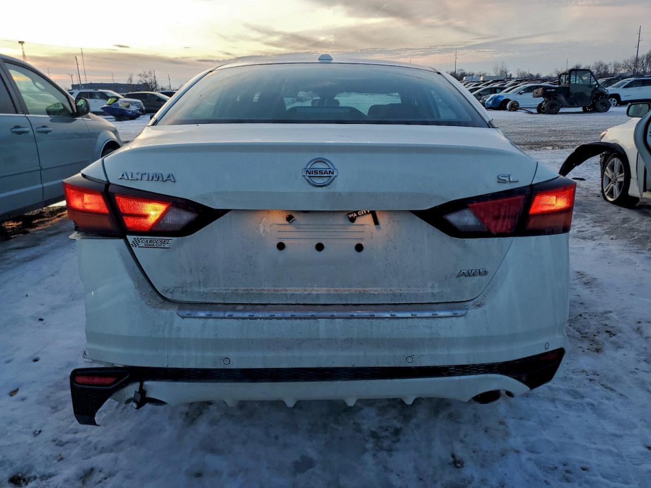 2021 Nissan Altima Sl - Фото 6