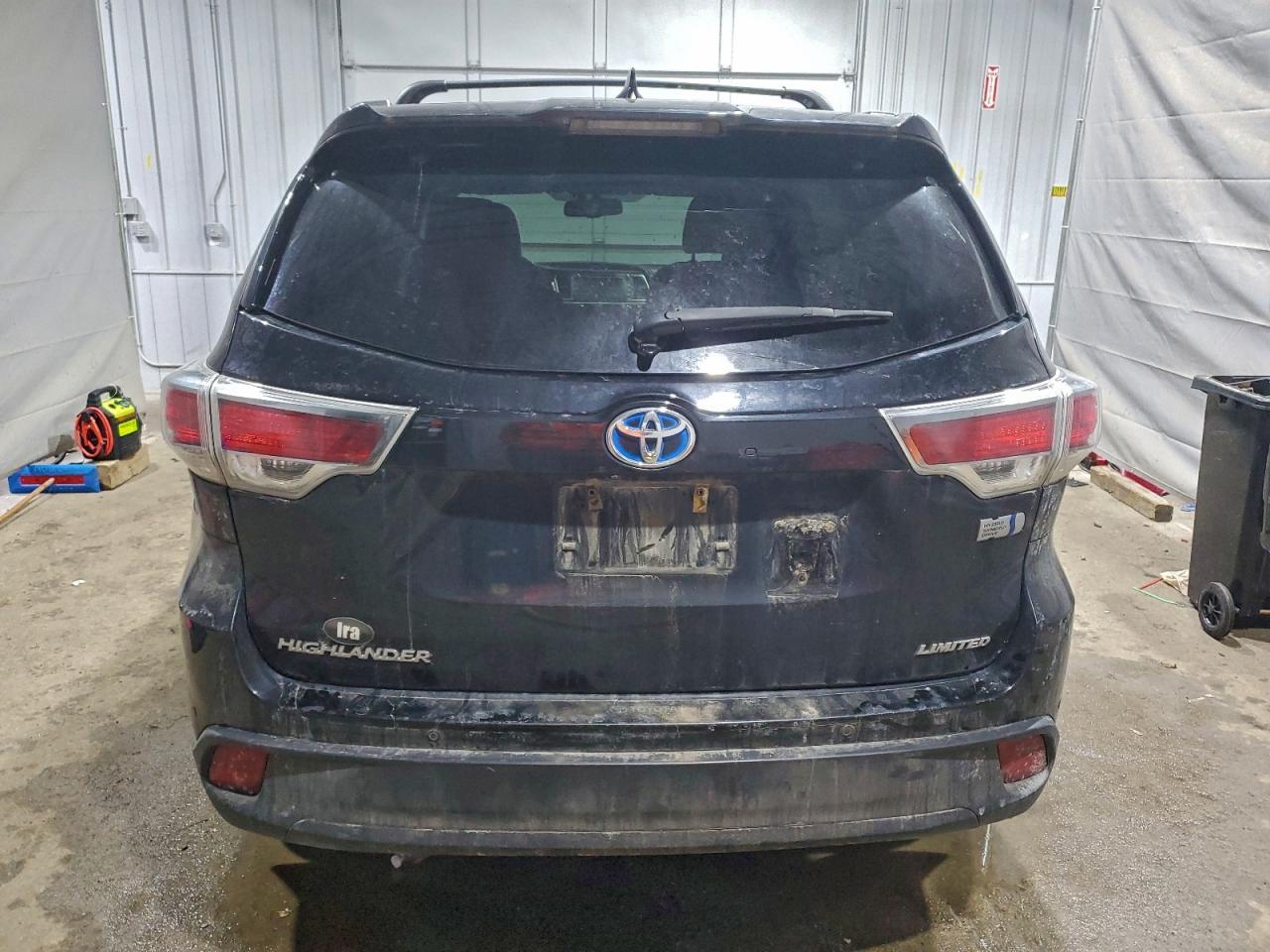 2016 Toyota Highlander Hybrid Limited - Image 6