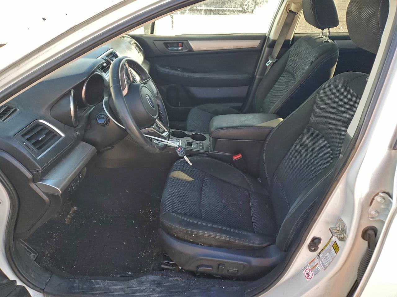 2018 Subaru Outback 2.5I Premium - Image 7