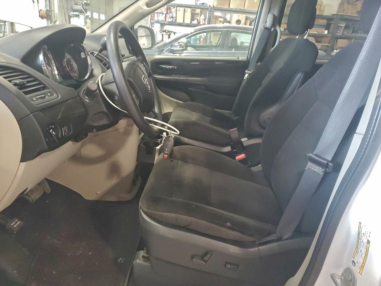 2018 Dodge Grand Caravan Se - Image 7