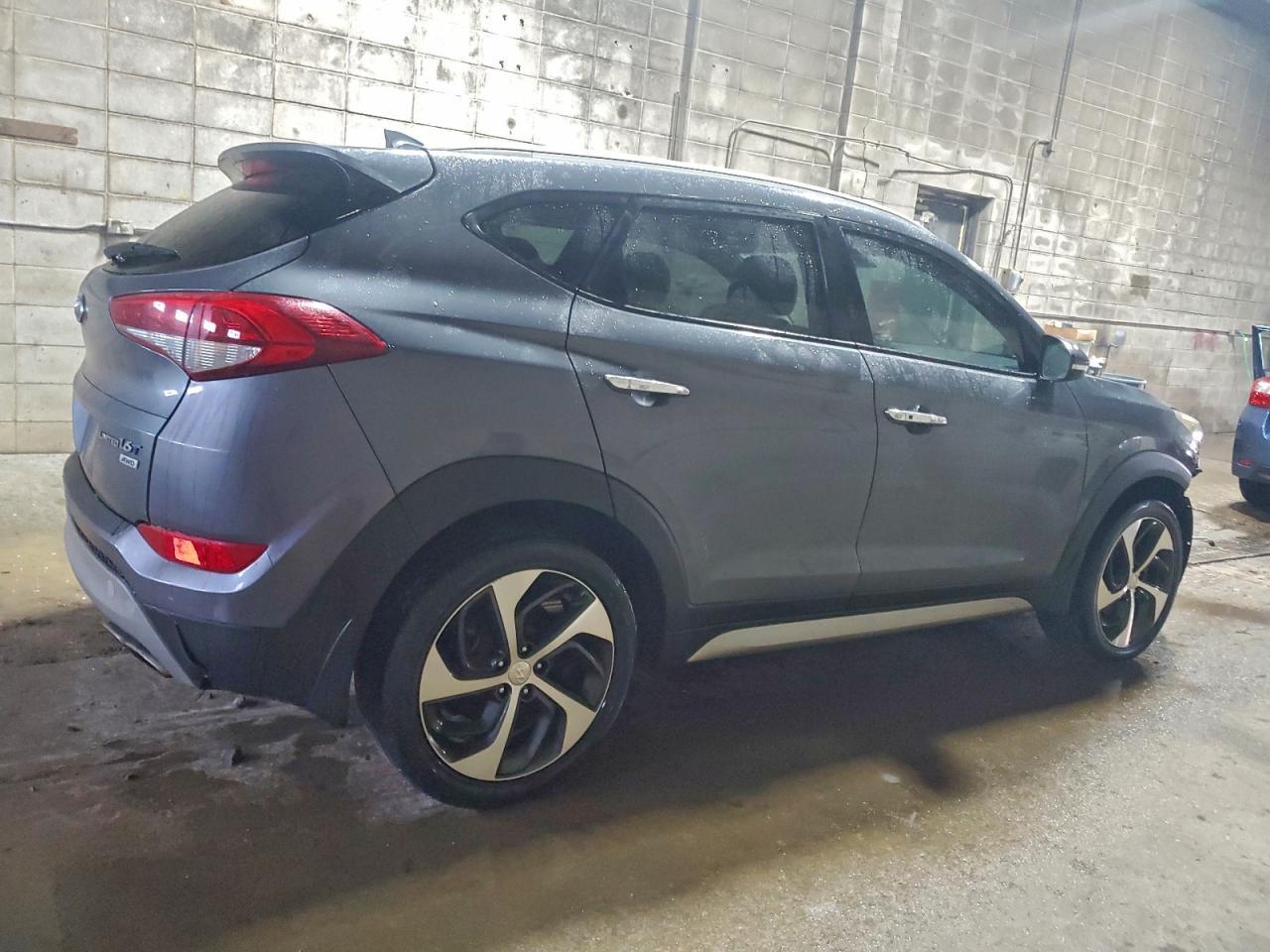 2017 Hyundai Tucson Limited - Image 3