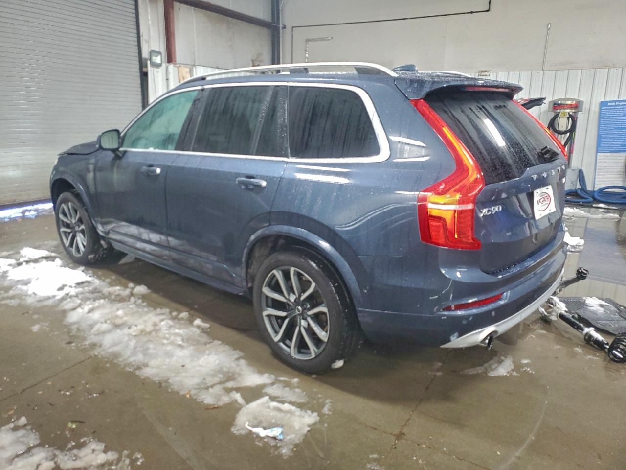 2018 Volvo Xc90 T5 - Image 2