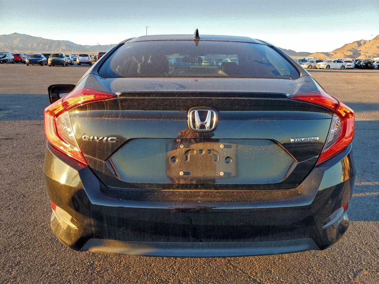 2016 Honda Civic Touring - Фото 6