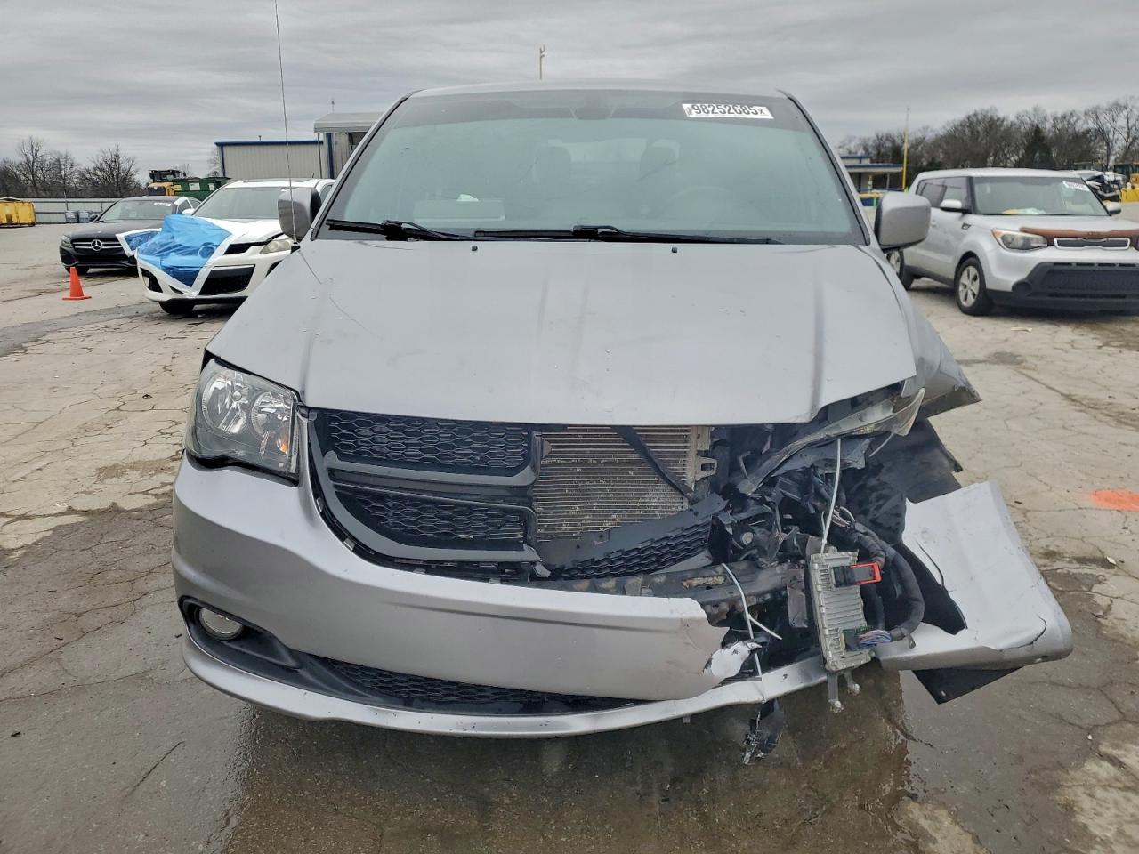 2019 Dodge Grand Caravan Sxt - Фото 5