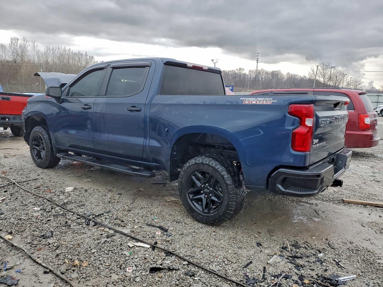 2022 Chevrolet Silverado Ltd K1500 Lt Trail Boss - Фото 2