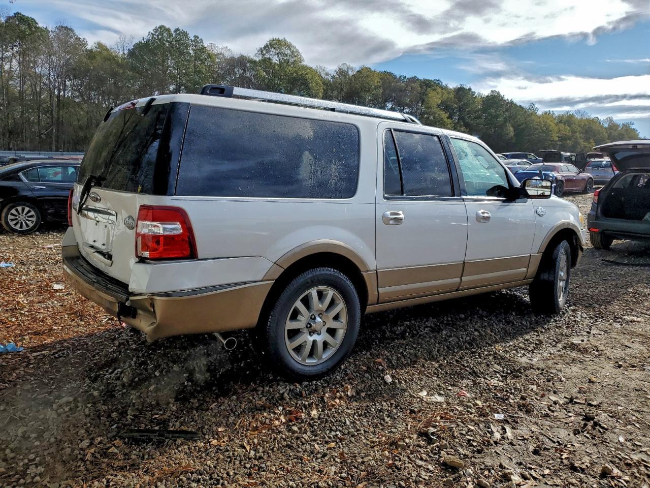 2014 Ford Expedition El Xlt - Фото 3
