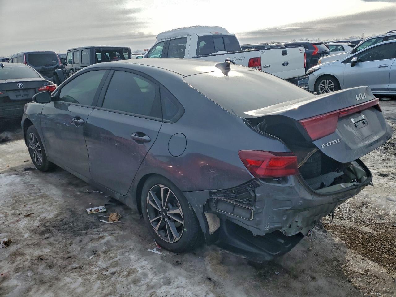 2024 Kia Forte Lx - Фото 2