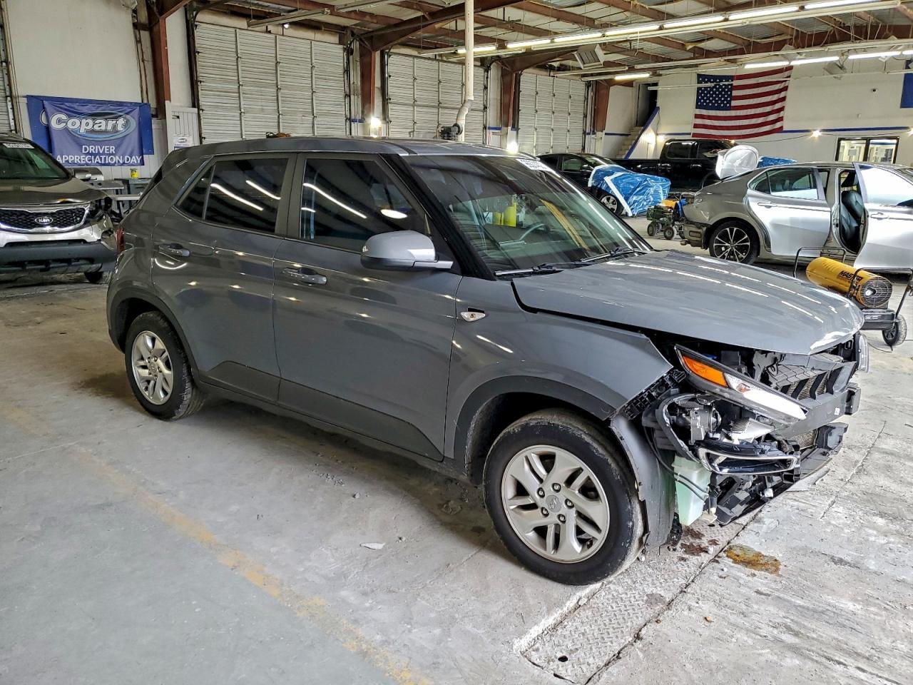 2021 Hyundai Venue Se - Фото 4