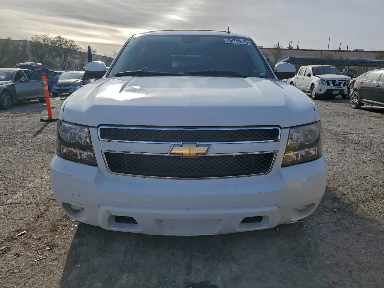 2011 Chevrolet Suburban C1500 Ls - Фото 5