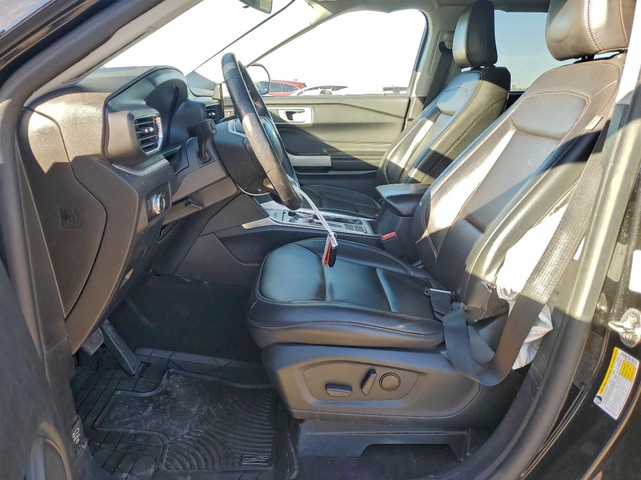 2023 Ford Explorer Xlt - Фото 7