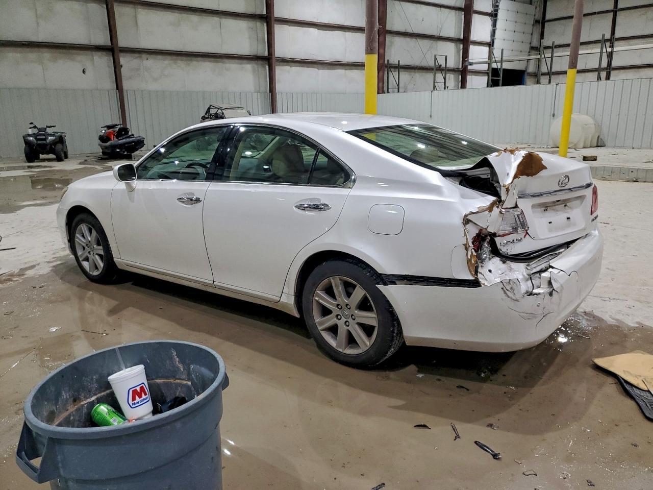 2009 Lexus Es 350 - Image 2