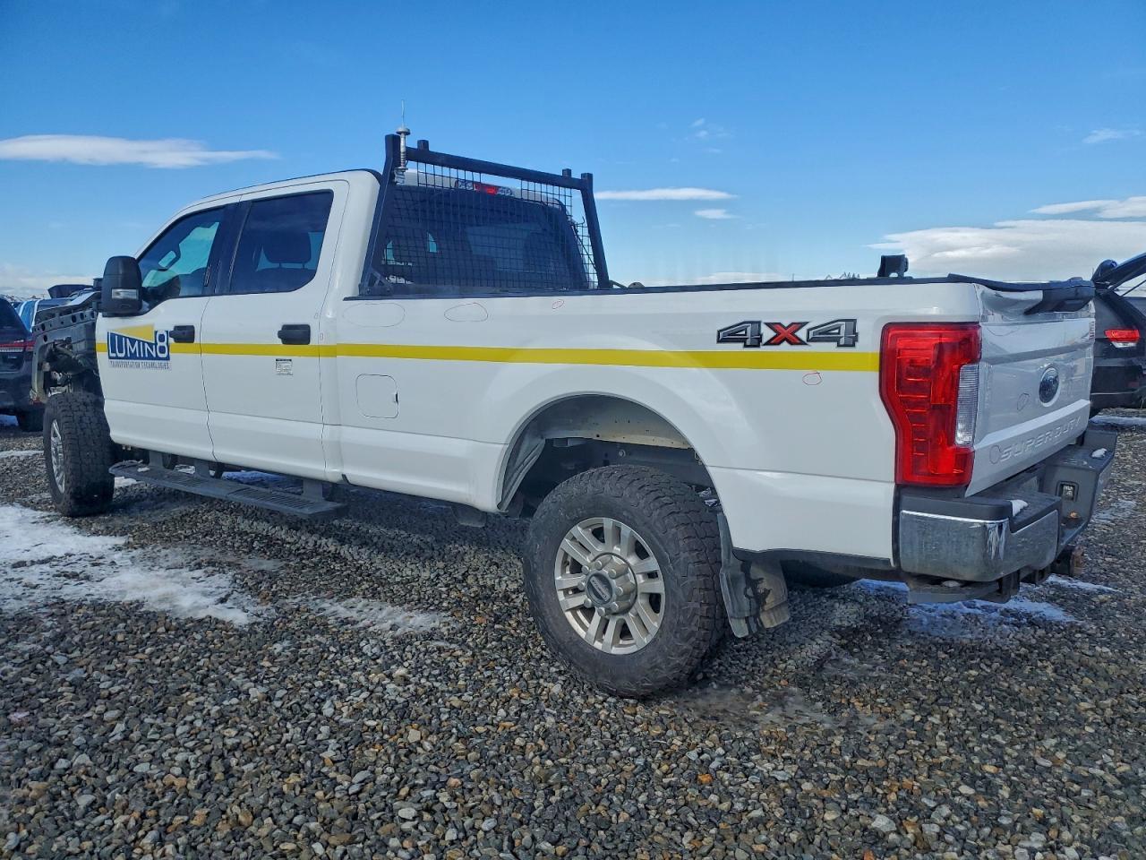 2019 Ford F350 Super Duty - Фото 2