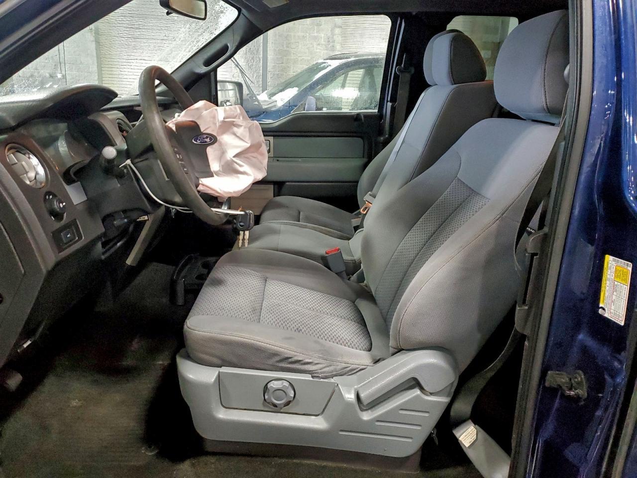 2011 Ford F150 Super Cab - Фото 7