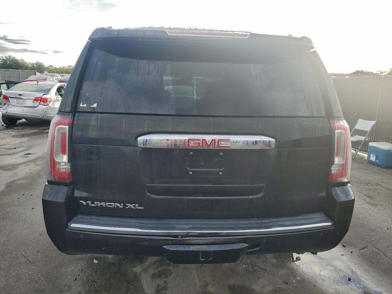 2019 GMC Yukon Xl Denali - Фото 6