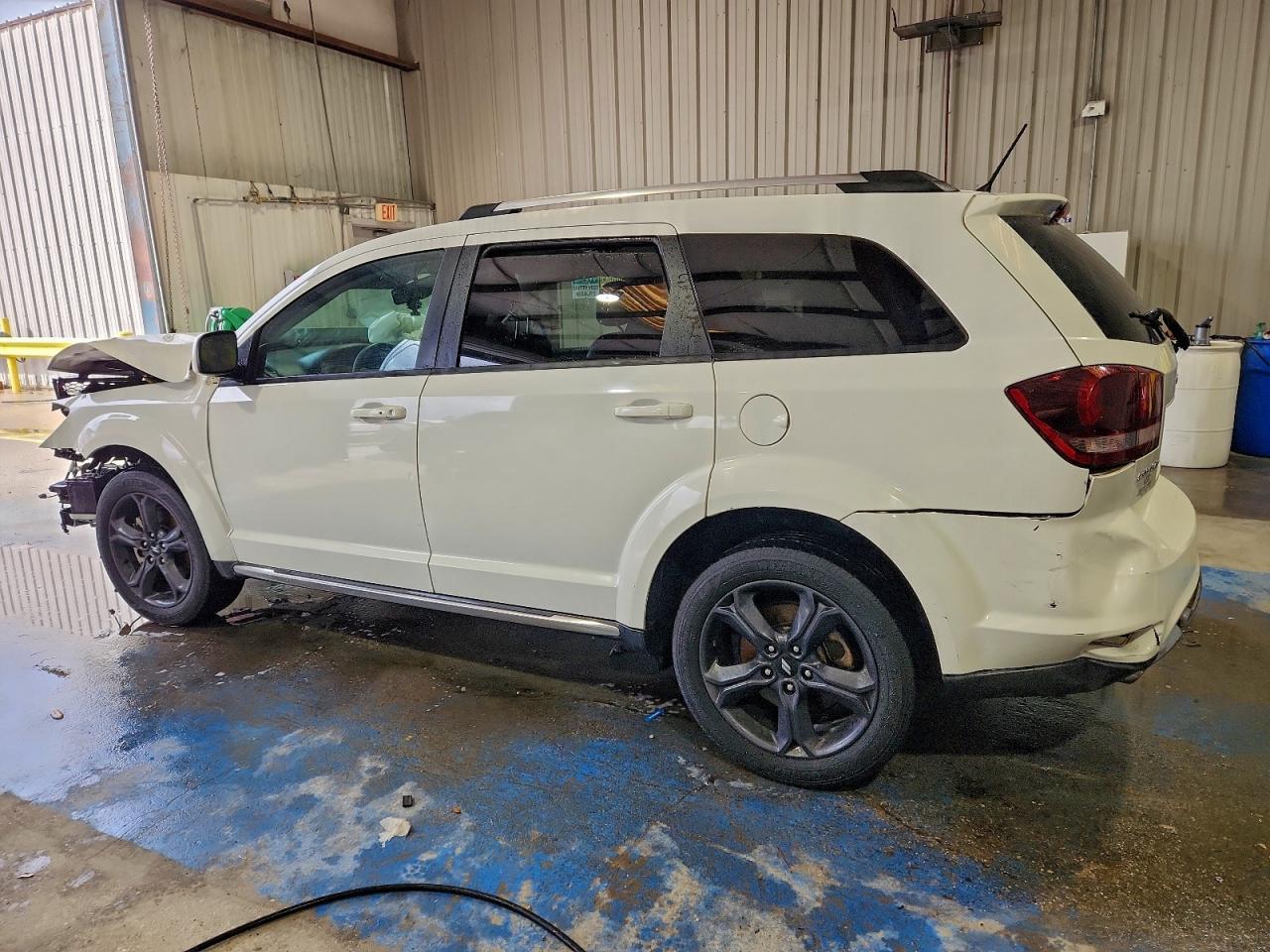 2018 Dodge Journey Crossroad - Фото 2