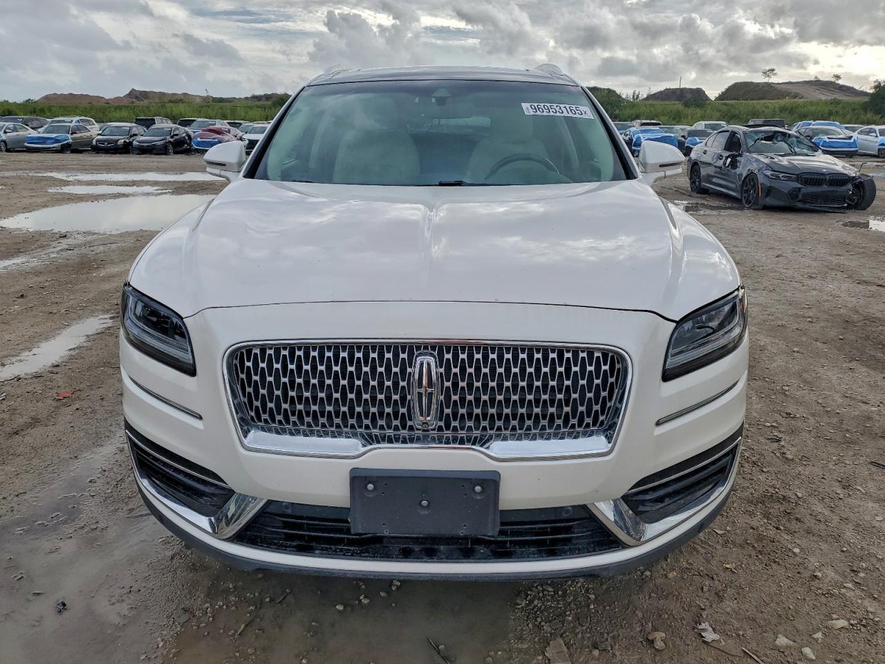 2019 Lincoln Nautilus Reserve - Image 5
