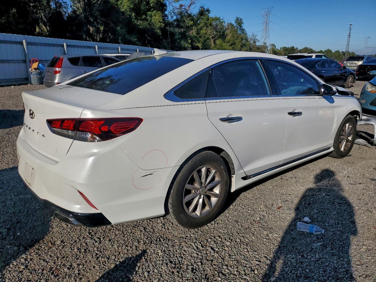 2018 Hyundai Sonata Sport - Image 3