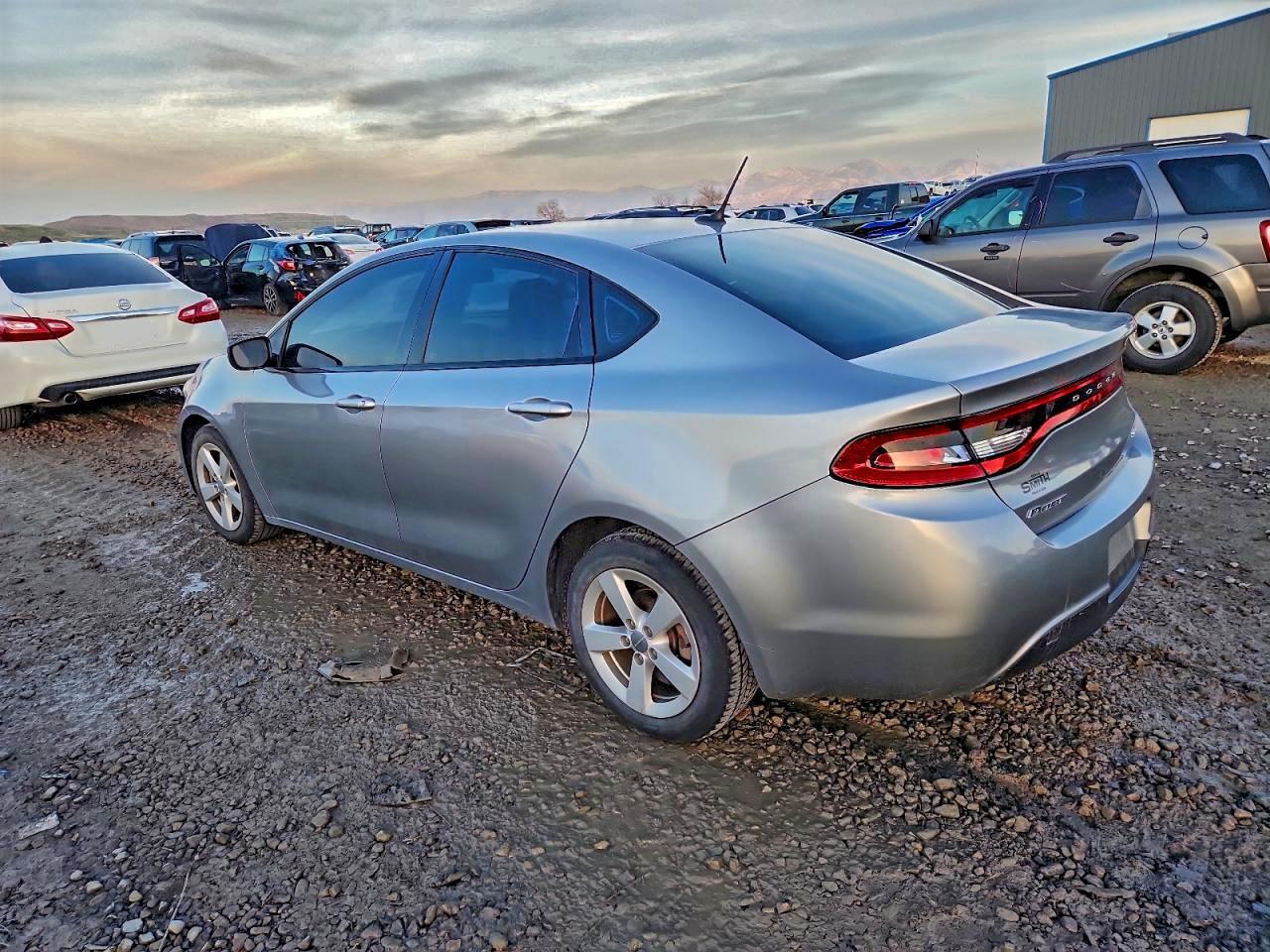 2016 Dodge Dart Sxt Sport - Image 2