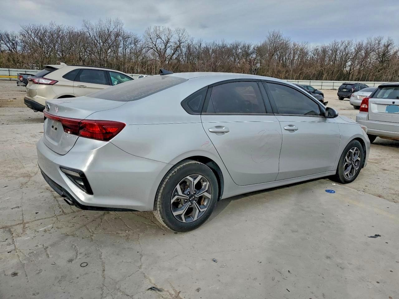2019 Kia Forte Fe - Image 3