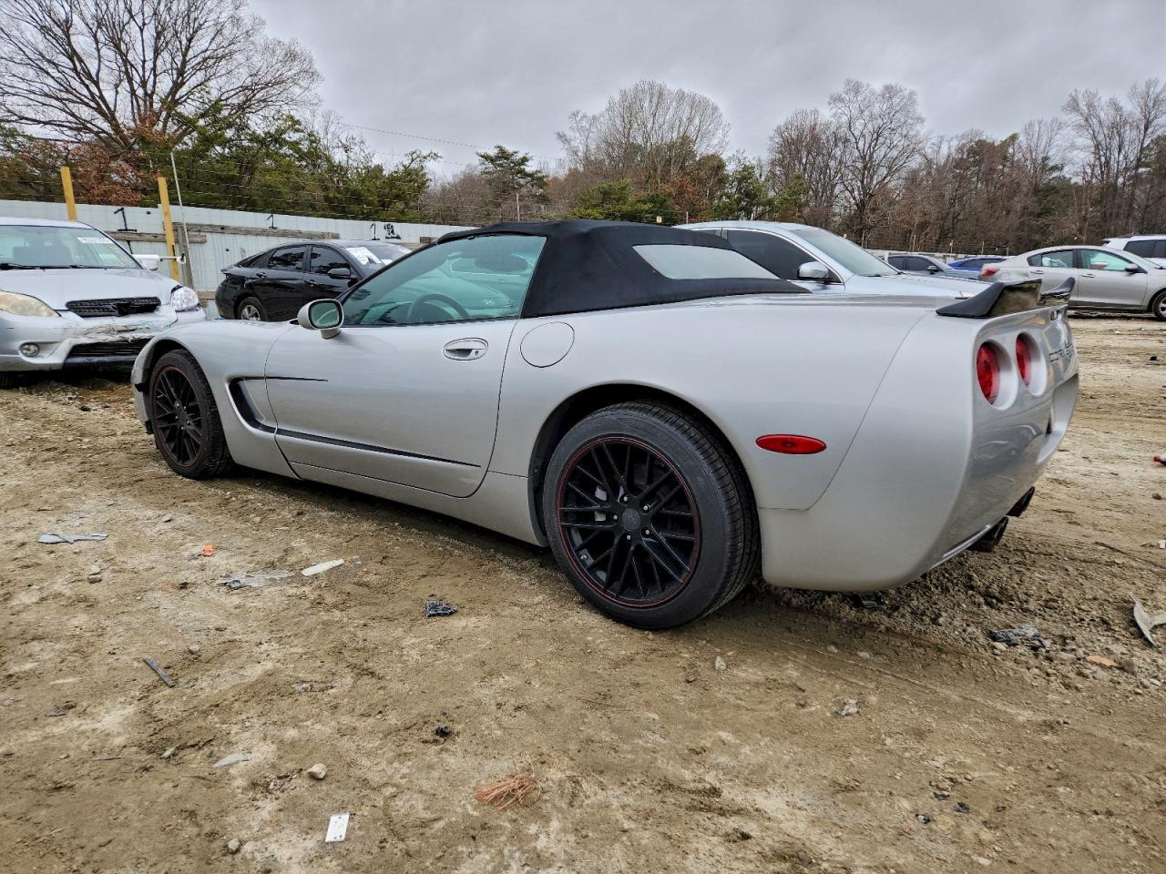 1998 Chev Corvette - Image 2