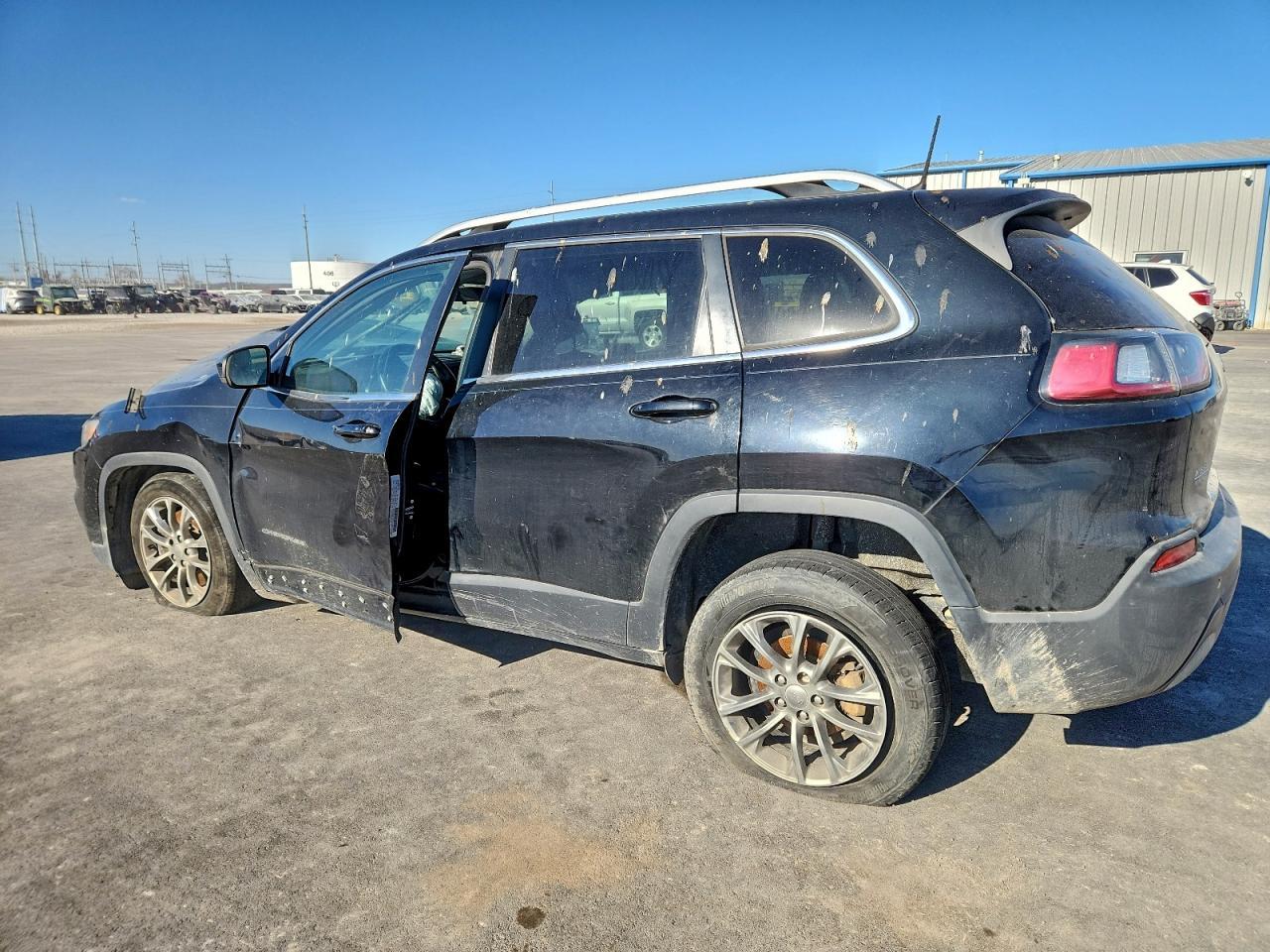 2019 Jeep Cherokee Latitude Plus - Фото 2