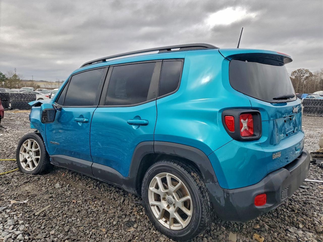 2021 Jeep Renegade - Image 2