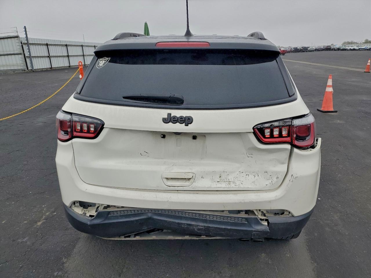 2018 Jeep Compass Latitude - Фото 6