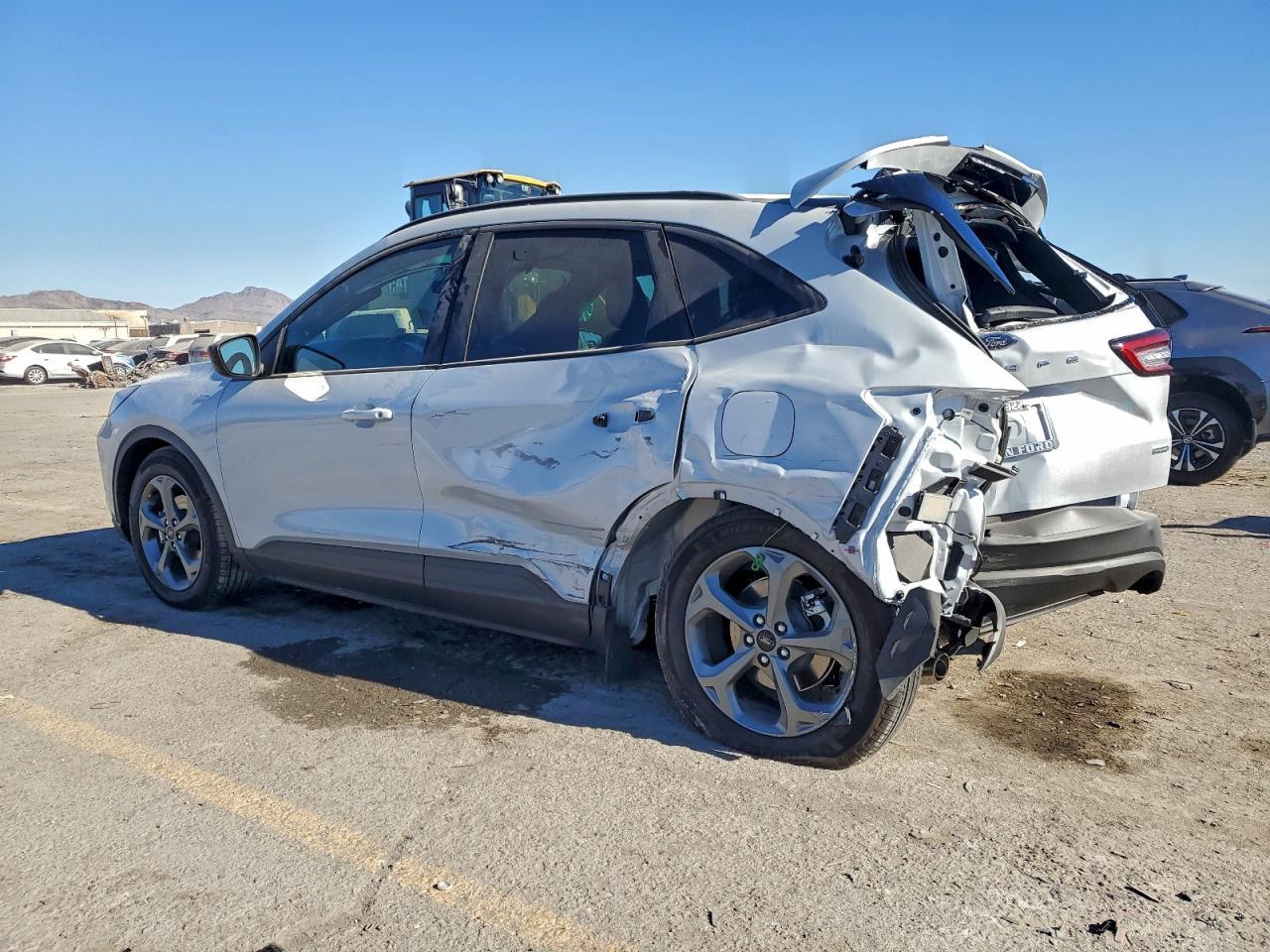 2025 Ford Escape St Line - Фото 2