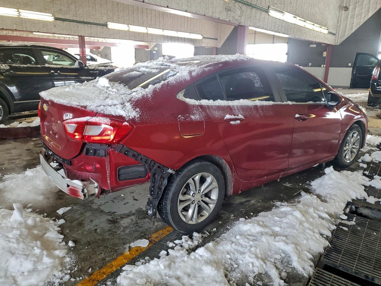 2019 Chevrolet Cruze Lt - Image 3