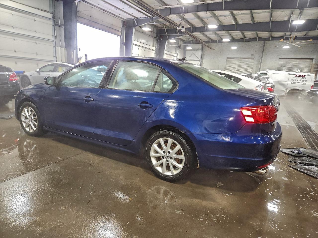 2011 Volkswagen Jetta Se - Фото 2