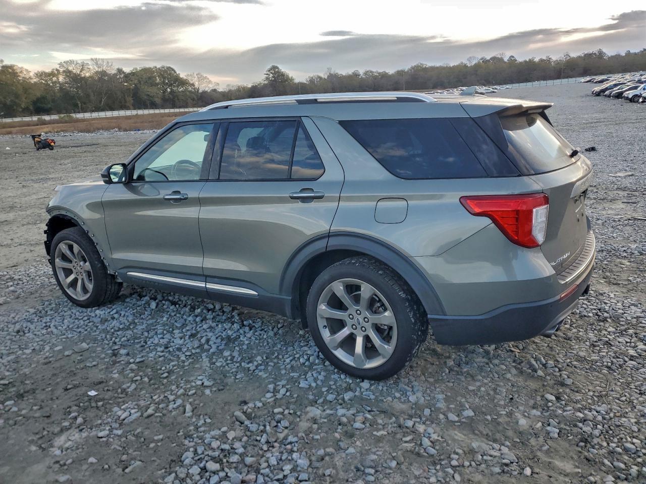 2020 Ford Explorer Platinum - Фото 2