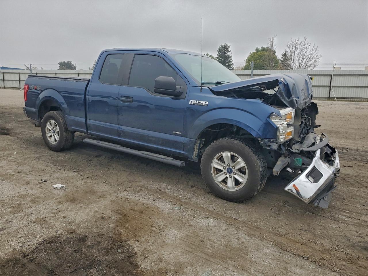 2016 Ford F150 Super Cab - Фото 4