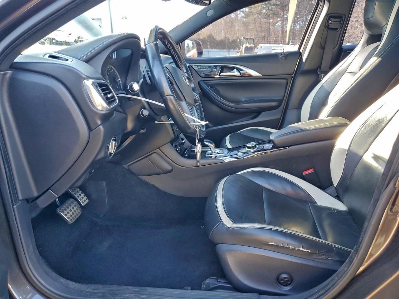 2017 Infiniti Qx30 Base - Фото 7