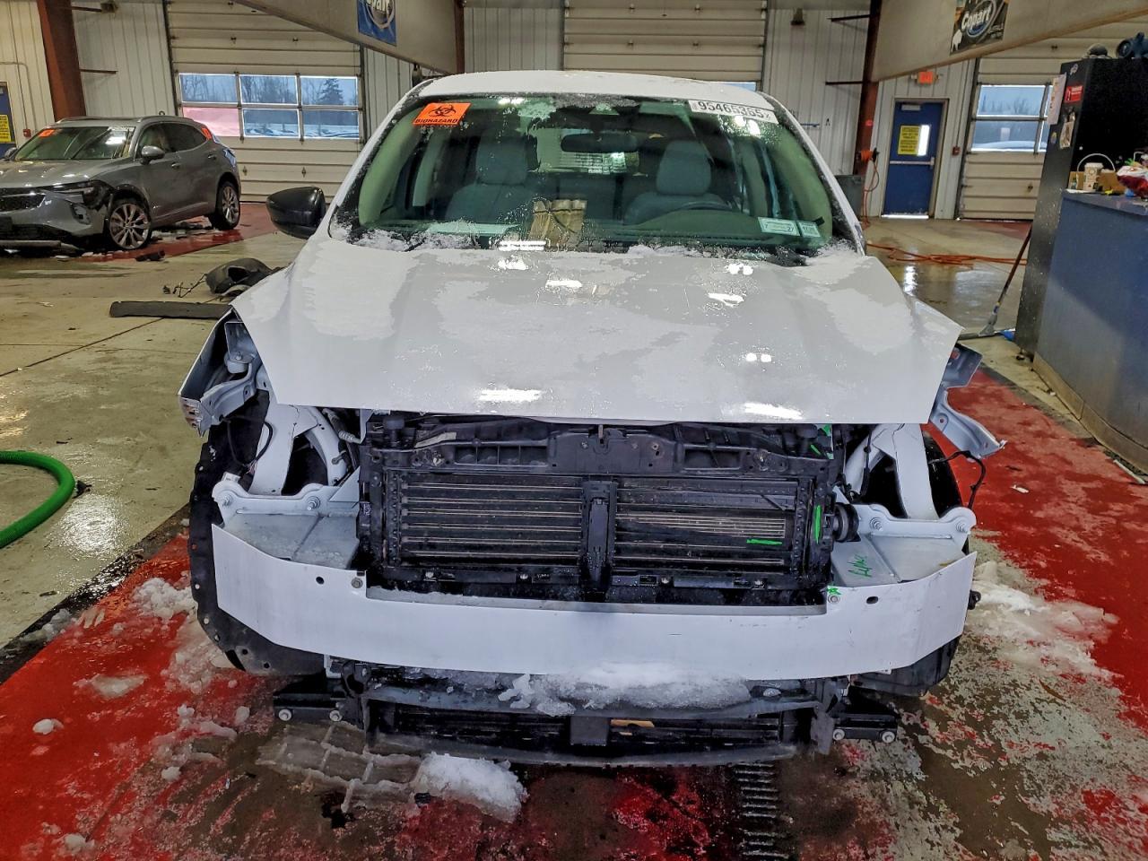 2020 Ford Escape S - Фото 5