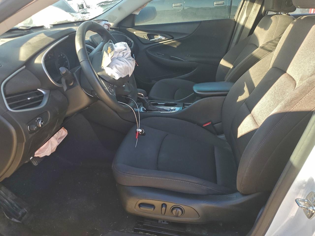 2023 Chevrolet Malibu Rs - Фото 7