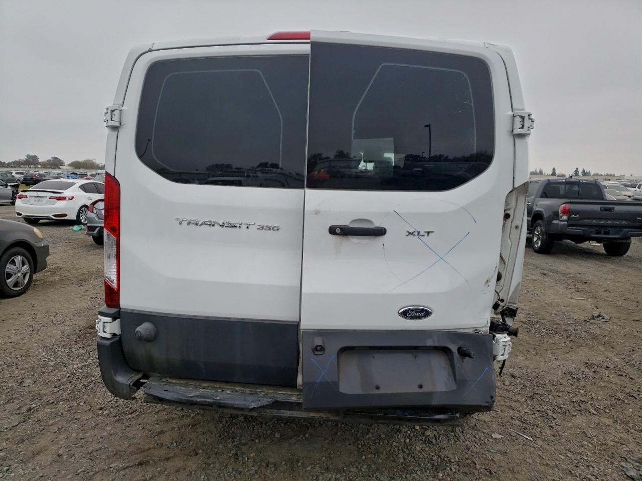 2018 Ford Transit T-350 - Image 6
