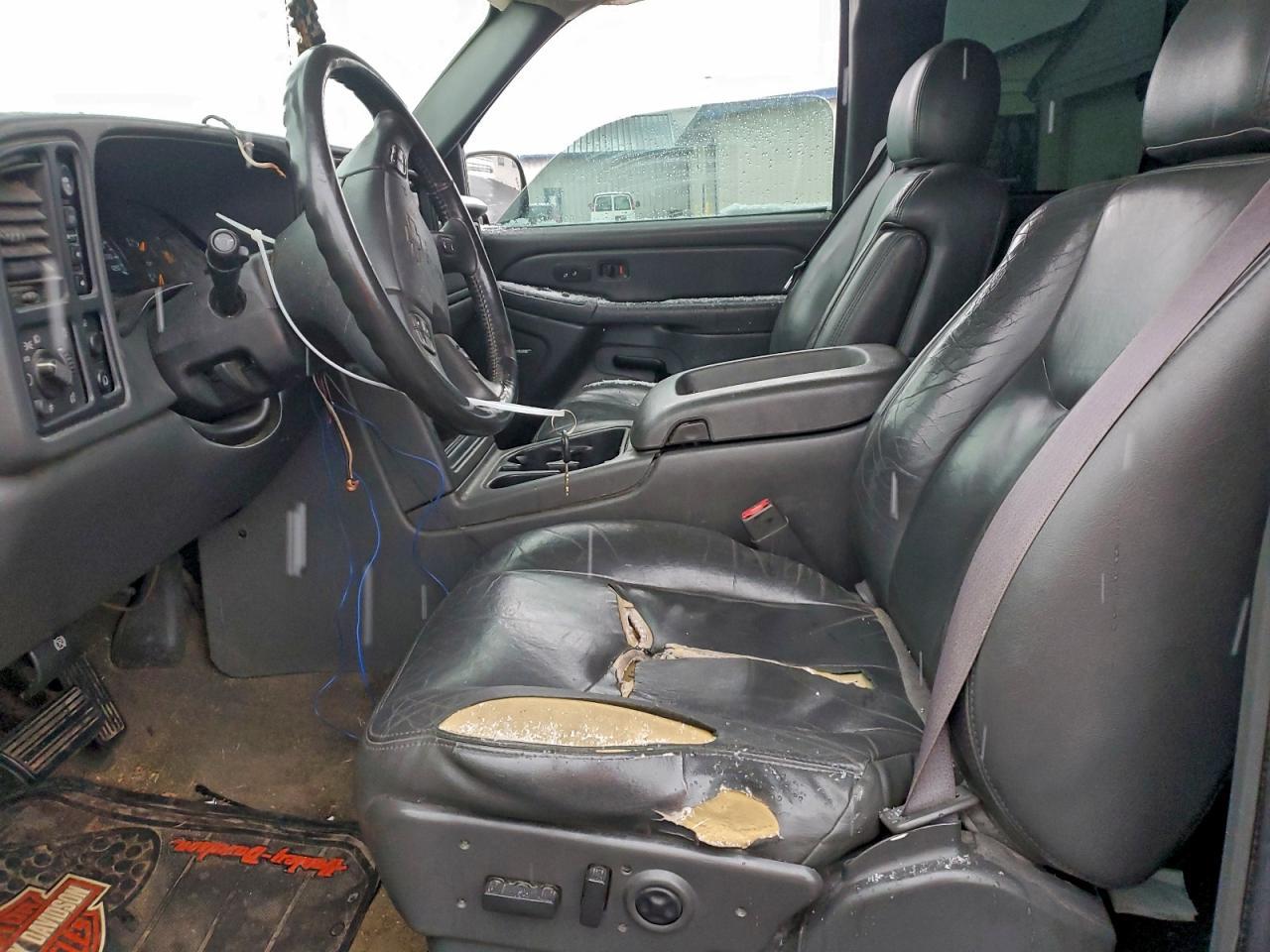2004 Chevrolet Silverado K1500 - Image 7