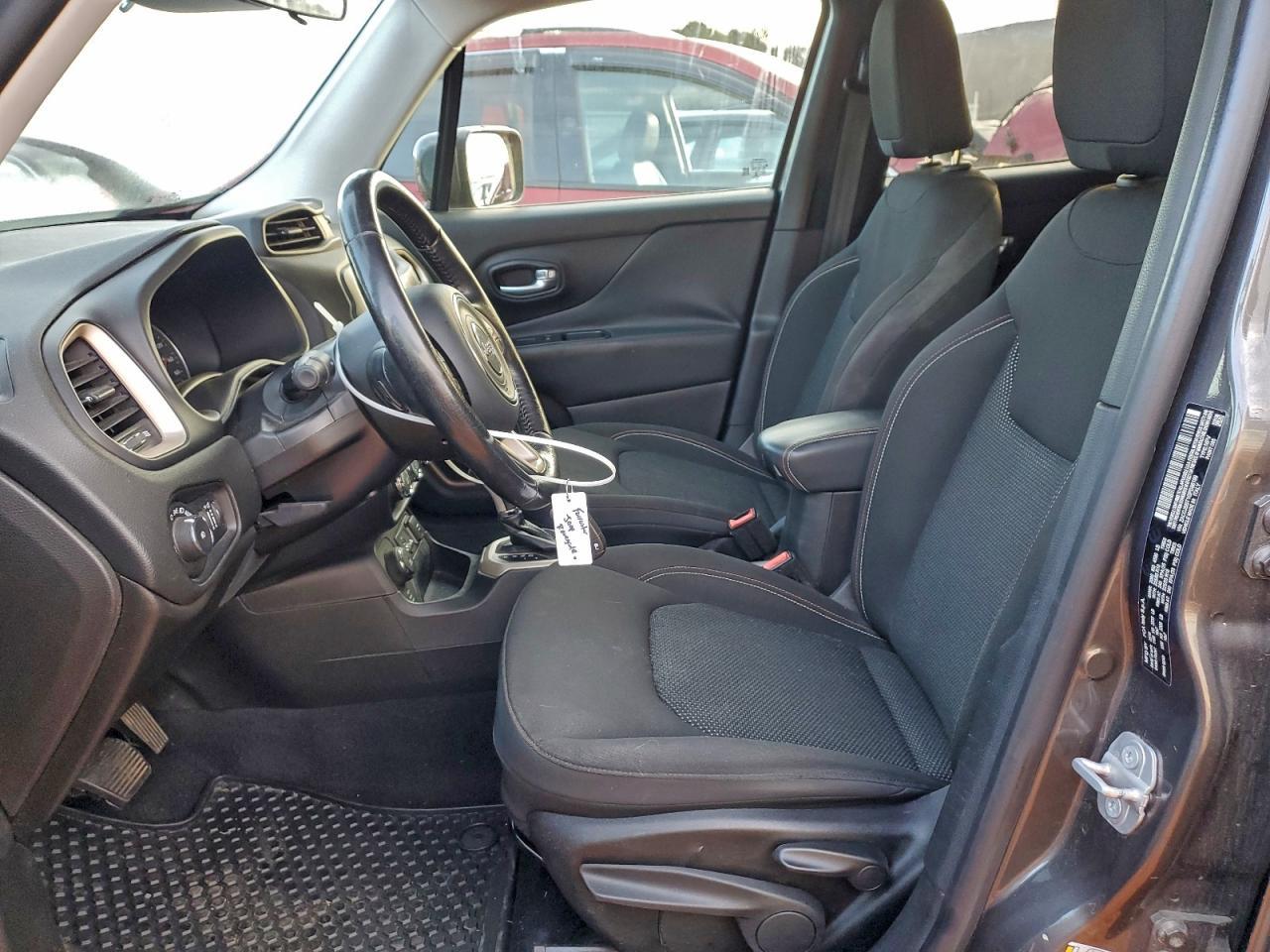 2016 Jeep Renegade Latitude - Фото 7