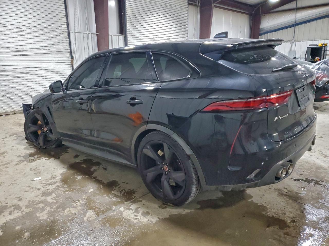 2021 Jaguar F-Pace Svr - Фото 2