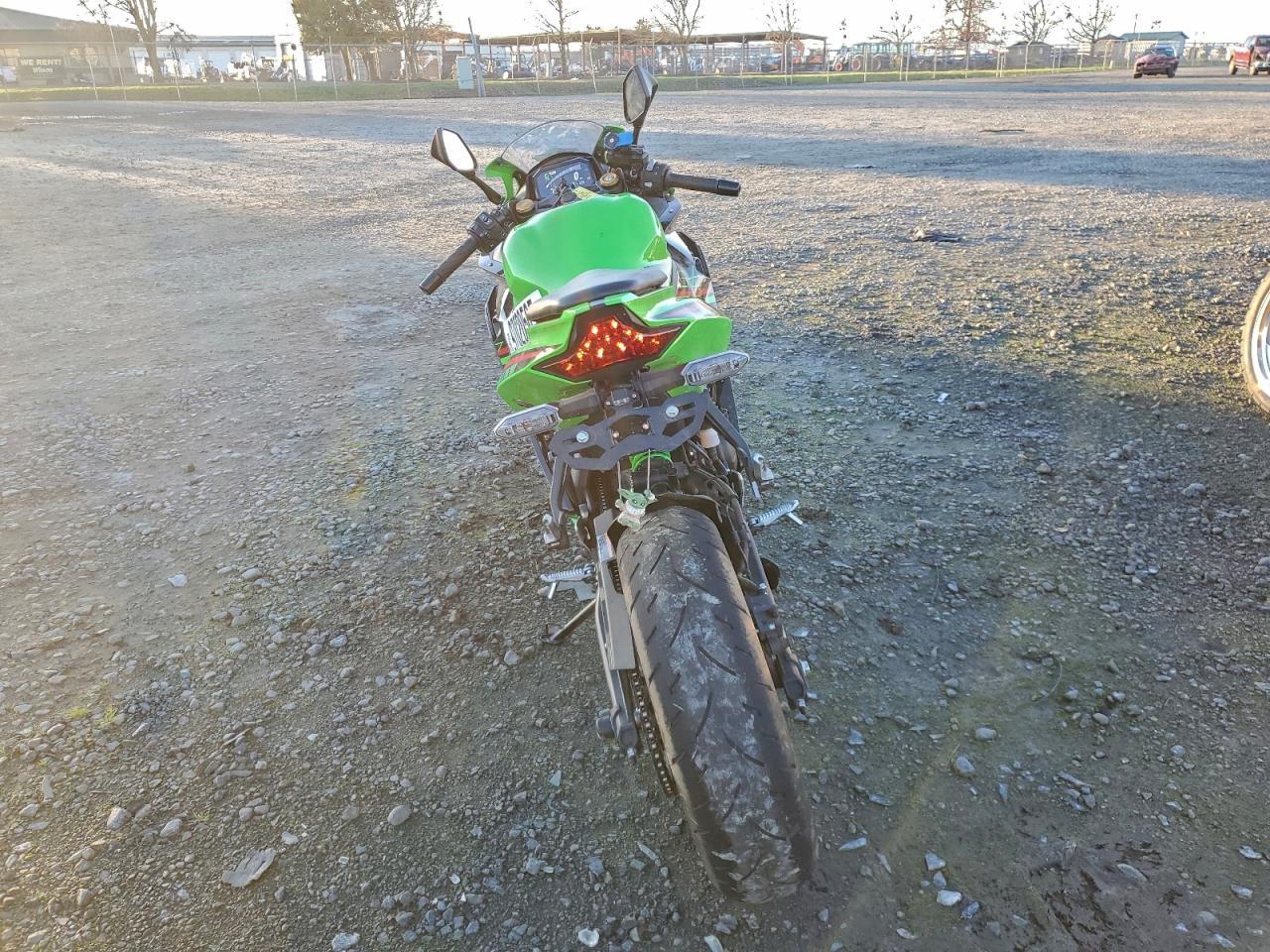 2024 Kawasaki Zx400 S - Фото 4