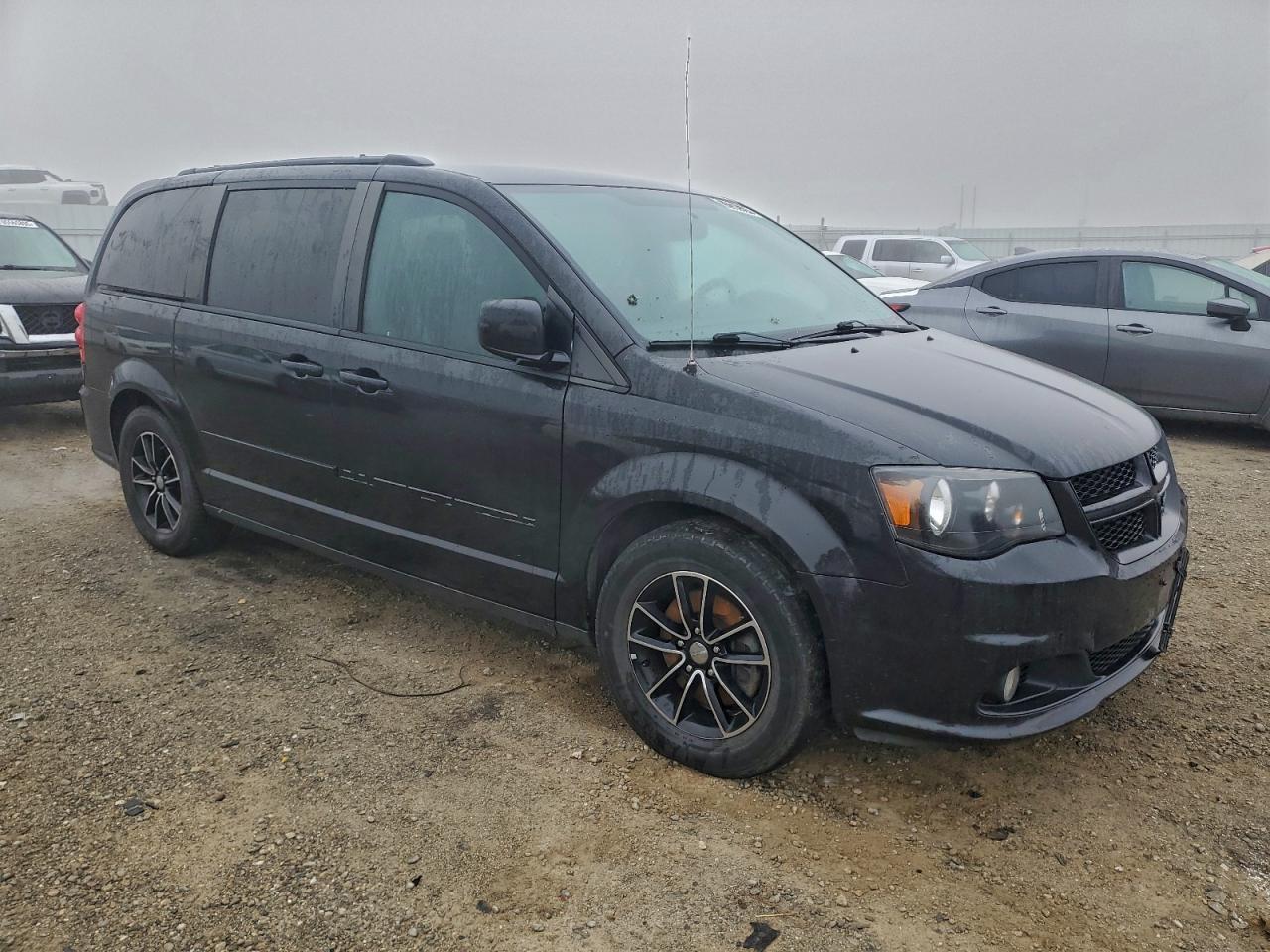 2017 Dodge Grand Caravan Gt - Фото 4