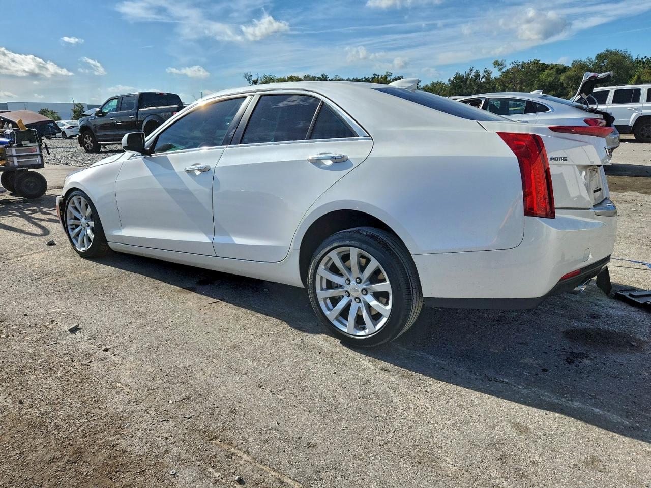 2017 Cadillac Ats - Фото 2