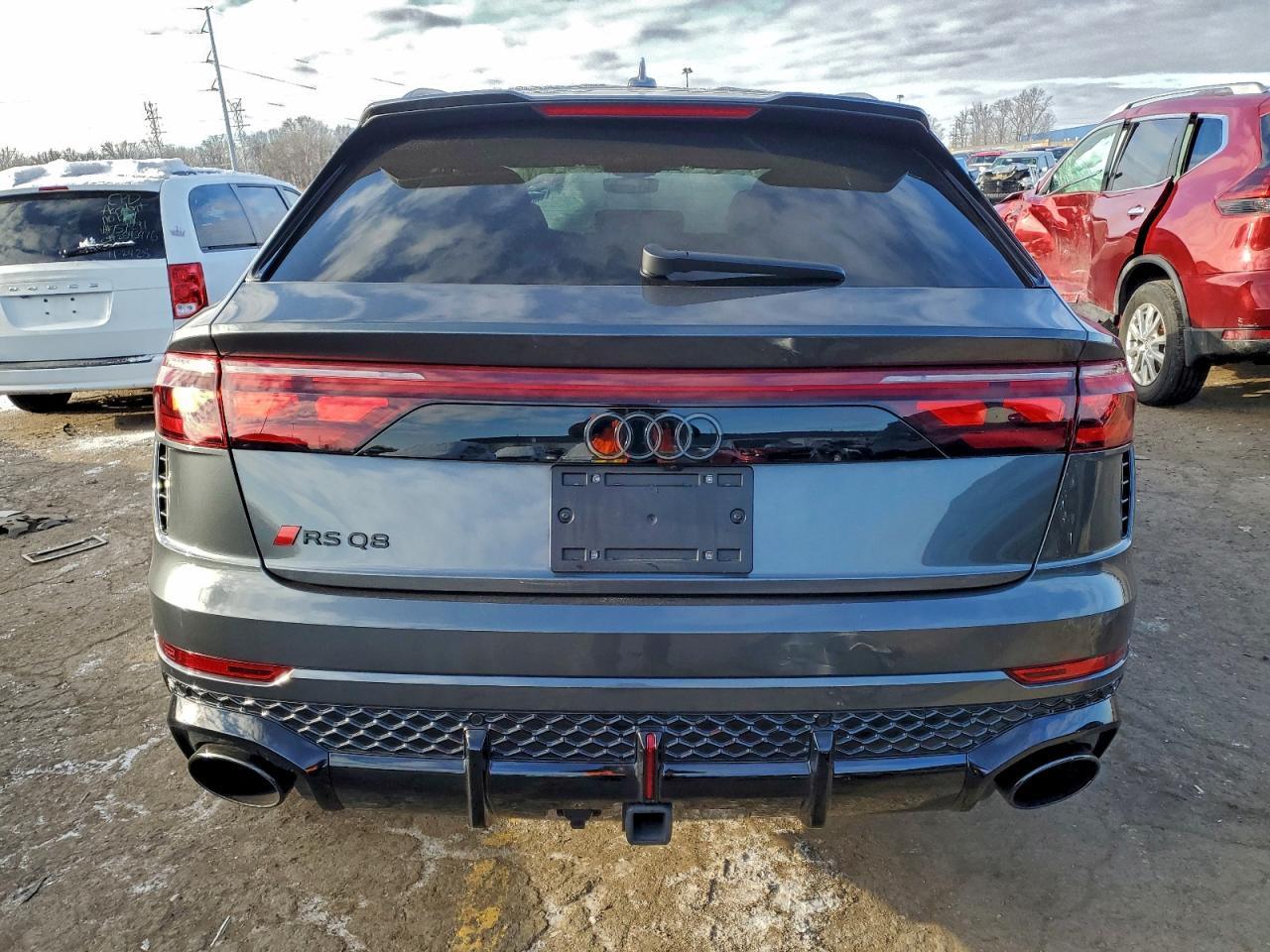 2025 Audi Rs Q8 - Фото 6