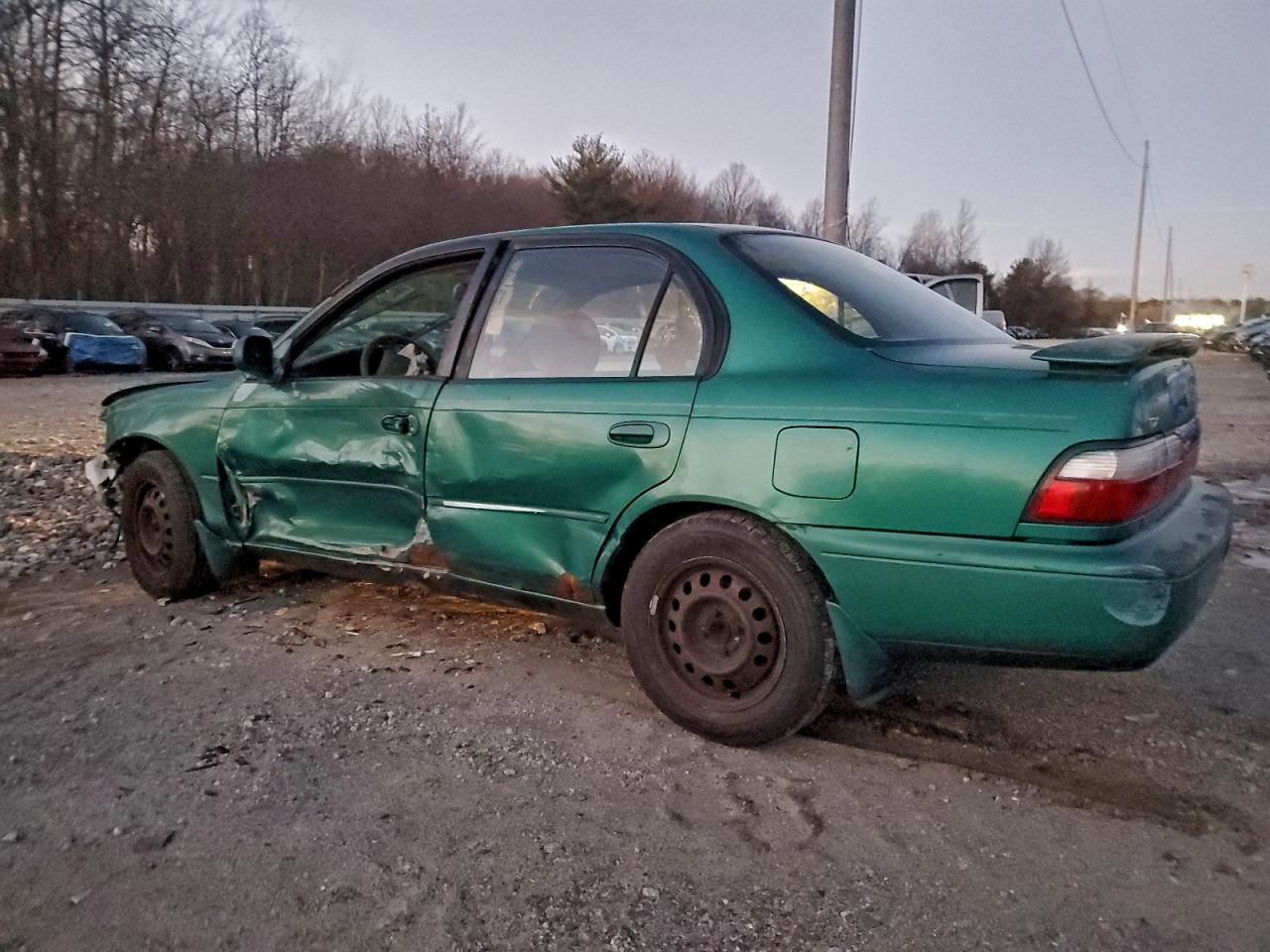 1997 Toyota Corolla Dx - Image 2