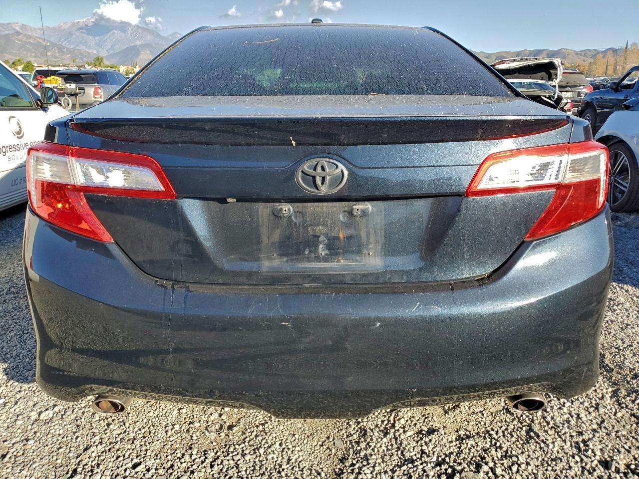 2012 Toyota Camry Se - Фото 6