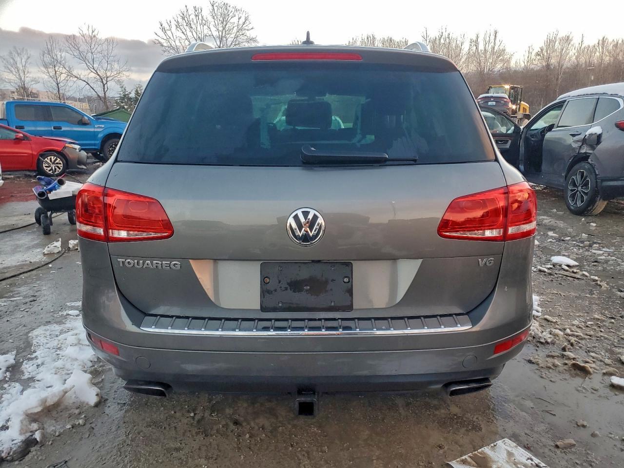 2014 Volkswagen Touareg V6 - Image 6